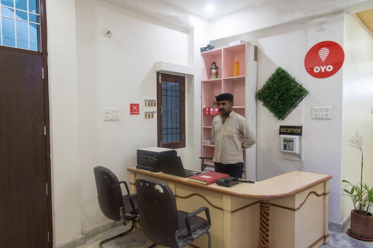 Oyo 11743 Hotel Shree Krishna Udaipur Luaran gambar