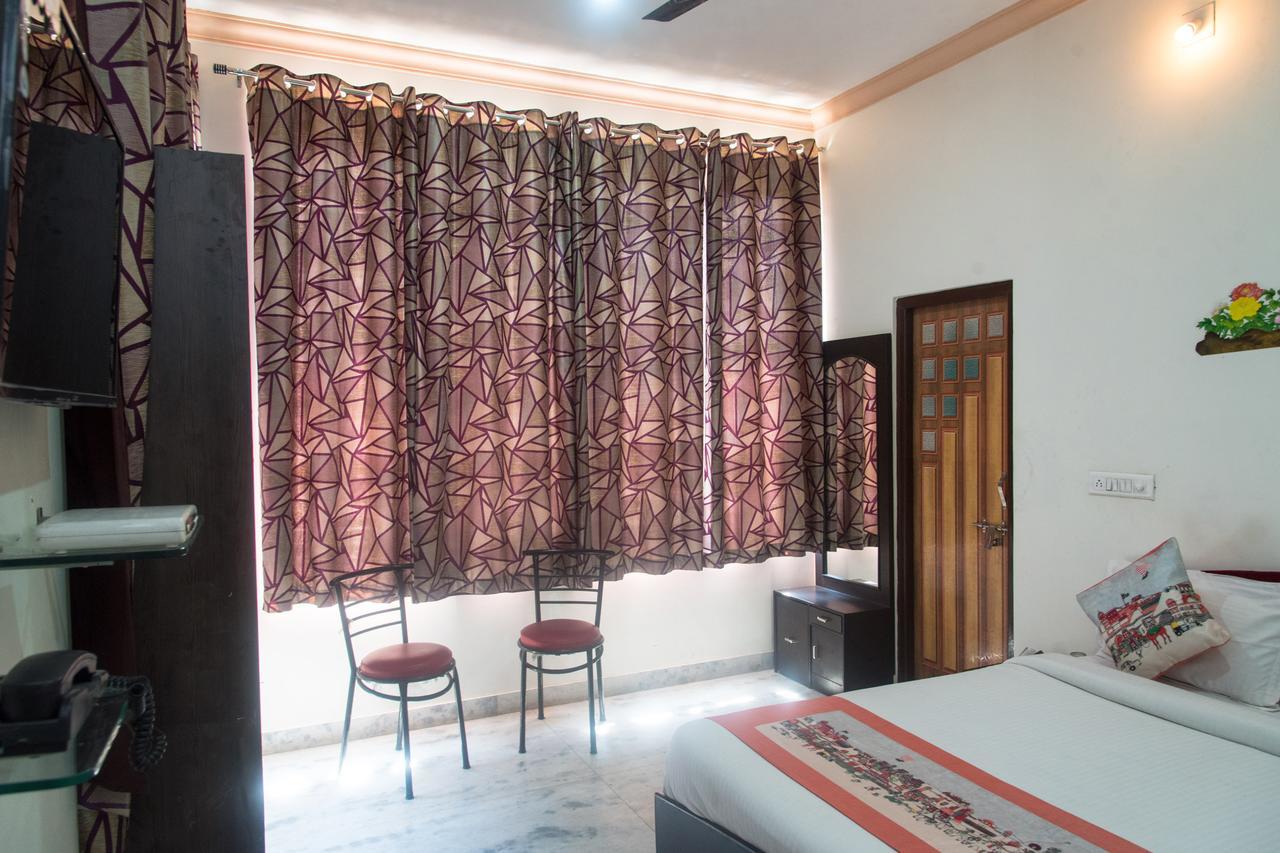Oyo 11743 Hotel Shree Krishna Udaipur Luaran gambar